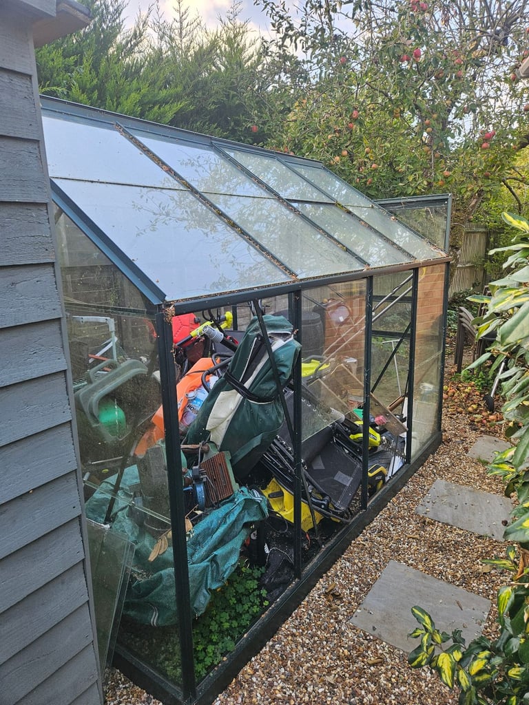£100 . Greenhouse reduced. Or it goes in skip tomorrow 