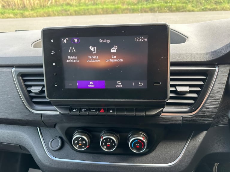 2022 Renault Trafic 2.0 dCi Blue LL30 Sport L2 H1 Euro 6 (s/s) 5dr PANEL VAN Diesel Manual