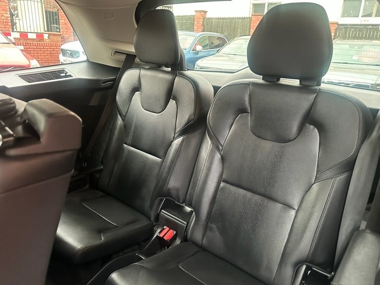 2020 Volvo XC90 2.0 B5 MHEV Momentum SUV 5dr Petrol Hybrid Auto 4WD Euro 6 (s/s) (250 ps) Automatic