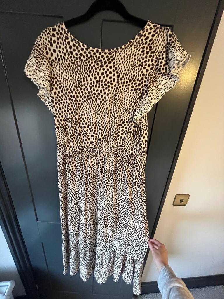Cute leopard Dress