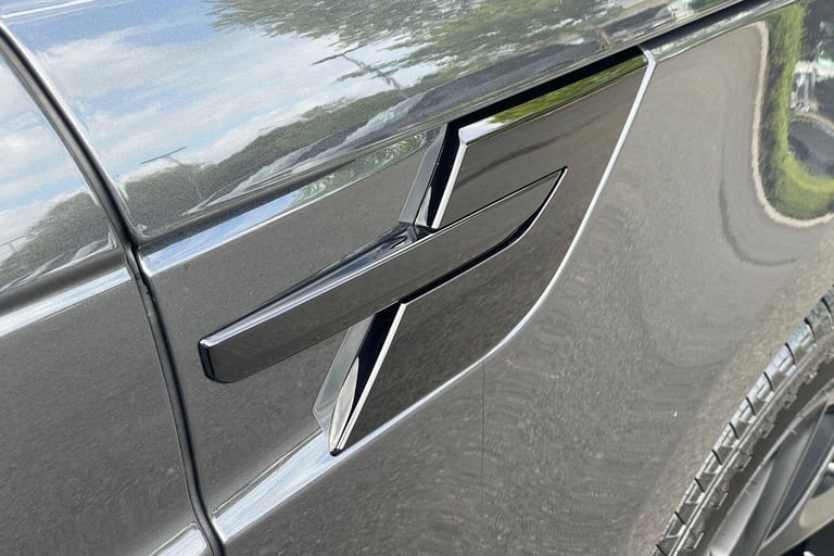 2025 Land Rover Range Rover Sport 3.0 D250 MHEV Edition SUV 5dr Diesel Auto 4WD Euro 6 (s/s) (250...