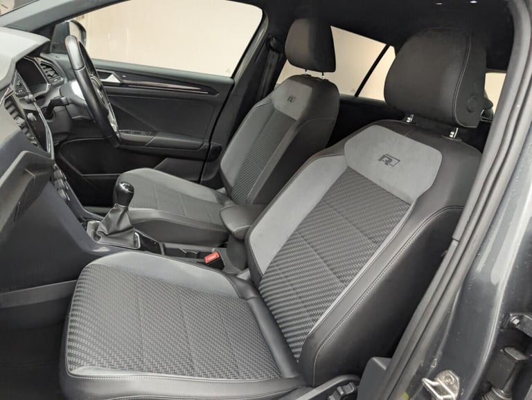 2022 Volkswagen T-Roc 1.0 TSI Life SUV 5dr Petrol Manual Euro 6 (s/s) (110 ps) PARK ASSIST+BLUETO...