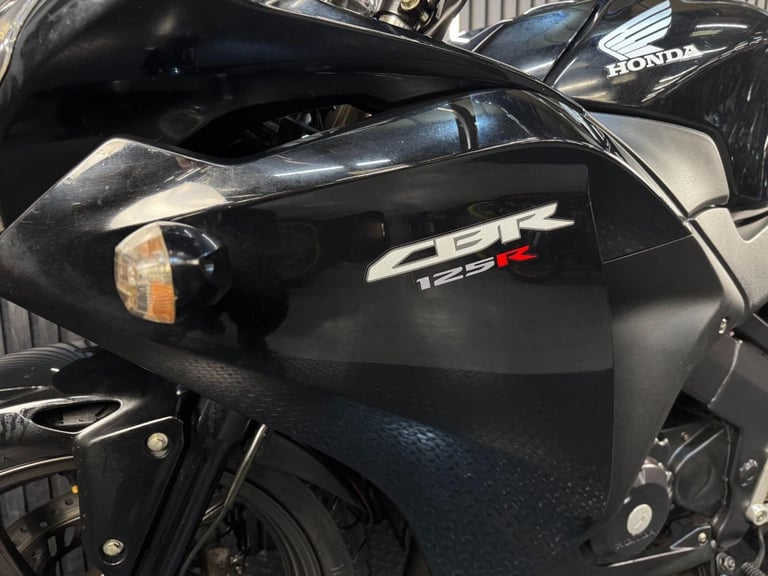 2011 Honda CBR125R 125