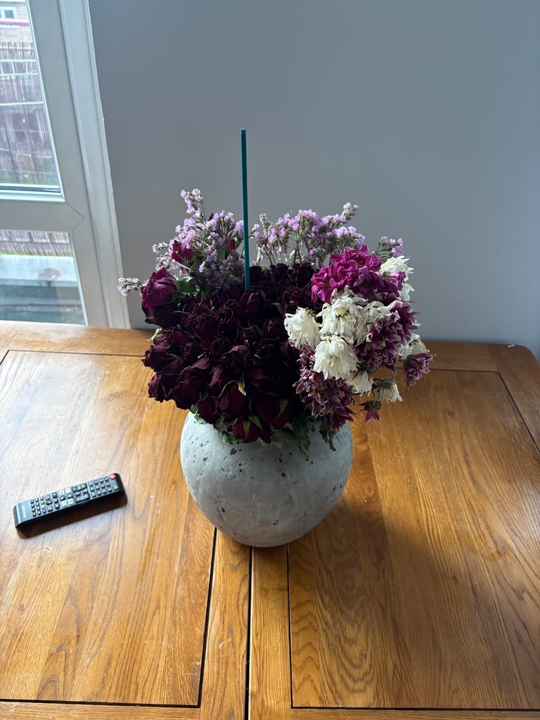 image for Dinning room table 