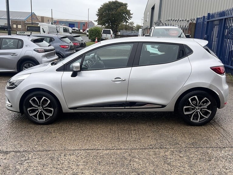  Renault Clio 1.5 dCi [90] Play Hatchback Diesel Manual