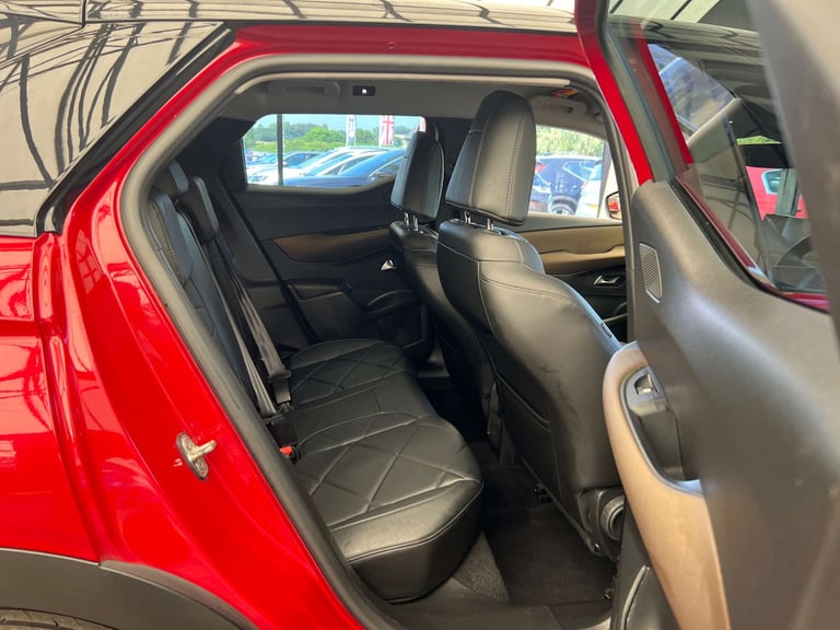 2019 DS Automobiles DS 3 Crossback 1.2 DS3 Crossback Prestige PureTech S/S Auto 5dr SUV Petrol Au...
