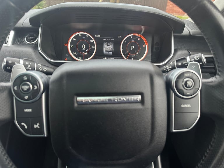 2017 Land Rover RANGE ROVER SPORT HSE DYNAMIC **** STUNNING COLOUR COMBO 