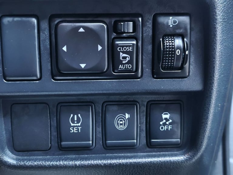 2019 Nissan Juke 1.6 [112] Tekna 5dr CVT [Bose] HATCHBACK PETROL Automatic