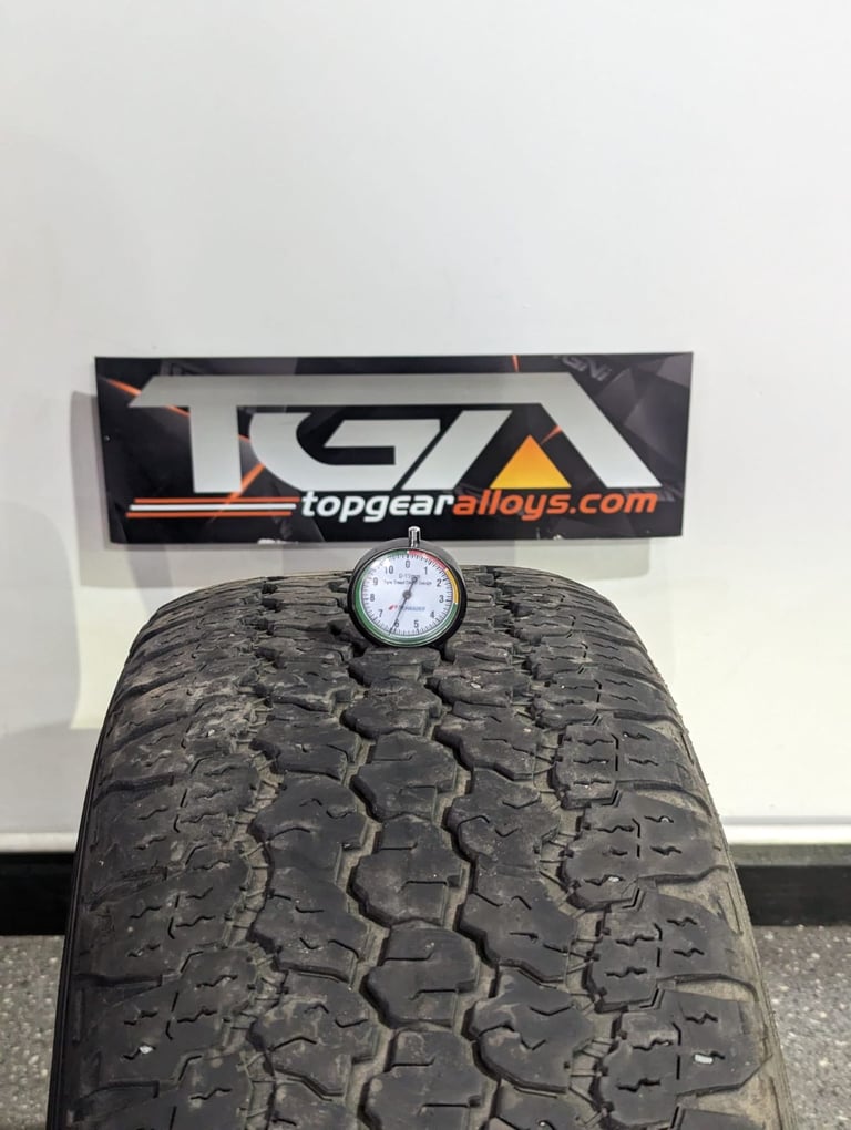 20" GENUINE OEM LAND ROVER DEFENDER 5094 WHEELS & GOODYEAR TYRES