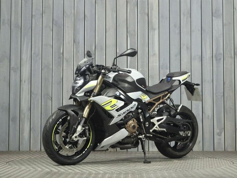 2022 22 BMW S 1000 R