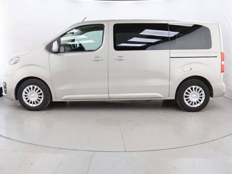 2022 Toyota PROACE CITY Verso 1.5D Shuttle Medium 5dr MPV DIESEL Manual