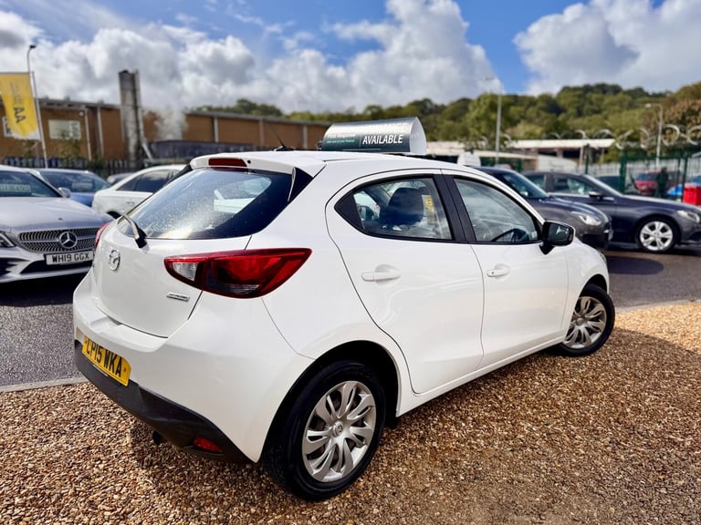 2015 Mazda Mazda2 1.5 75 SE 5dr HATCHBACK Petrol Manual