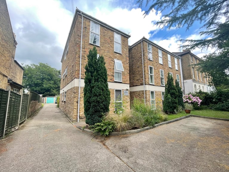 1 Bedroom Flat Uxbridge 