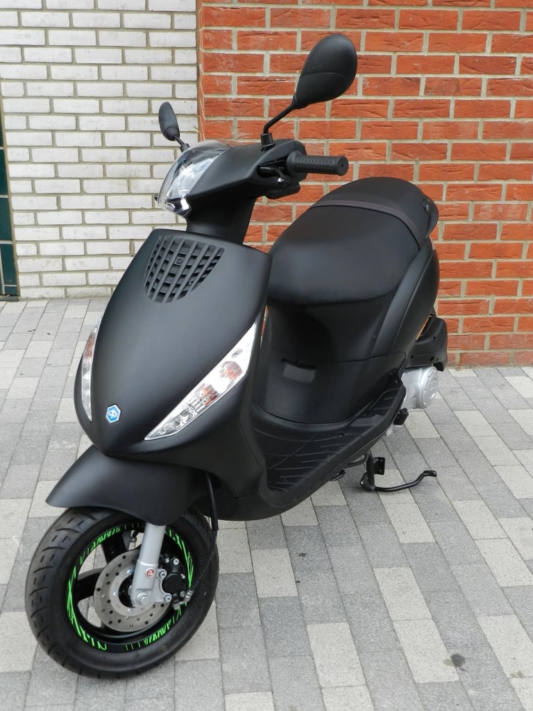 Piaggio Zip 50 E5