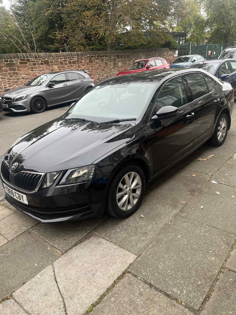 Skoda, OCTAVIA, Hatchback, 2018, Manual, 1598 (cc), 5 doors