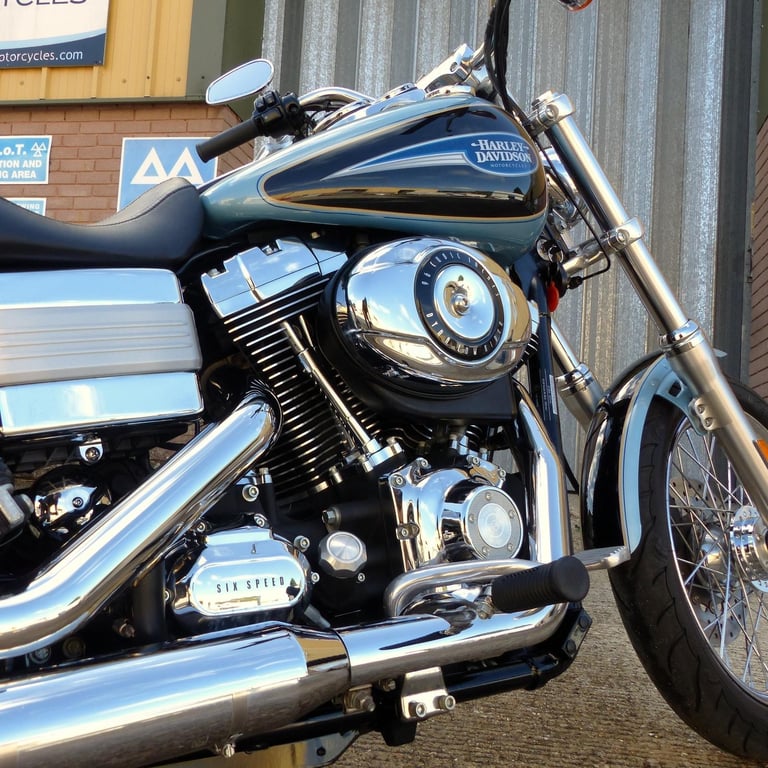  2006 Harley-Davidson FXDL Low Rider – Stunning 1-Owner, Low Mileage Example