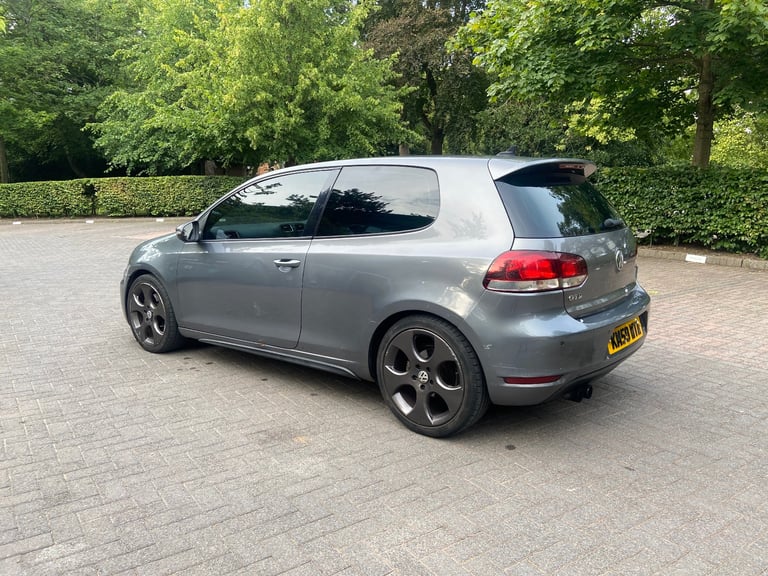Volkswagen, GOLF GTD, Hatchback, 2009, Semi-Auto, 1968 (cc), 3 doors