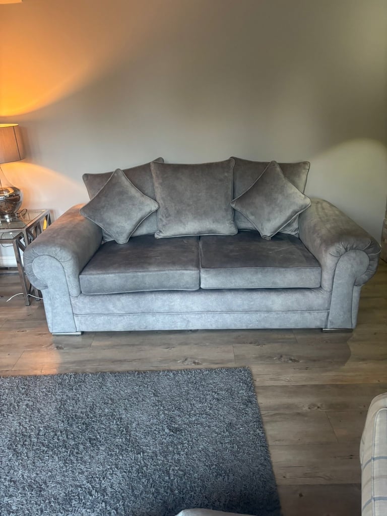 image for 3 and 2 seater sofas on grey stunning