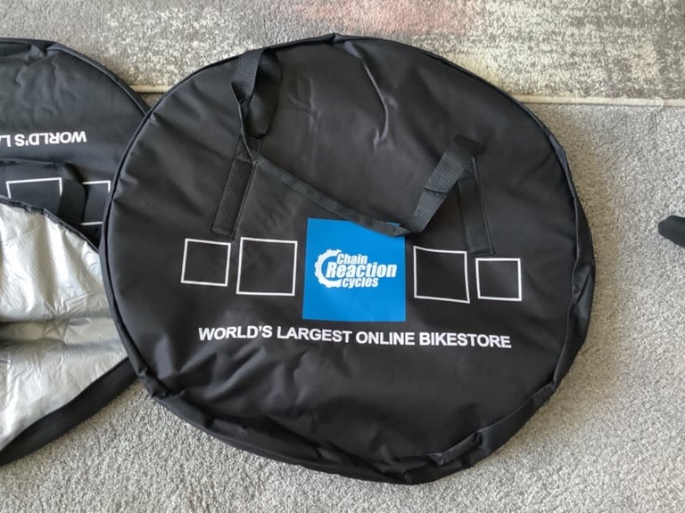 Chain Reaction Cycles bike travel bag with wheel bags | in Rayleigh, Essex  | Gumtree