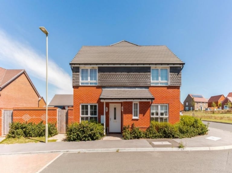ONE BED MAISONETTE WITH GARDEN, CLANFIELD