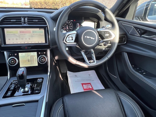 2019 Jaguar XE 2.0d R-Dynamic SE 4dr Auto SALOON Diesel Automatic