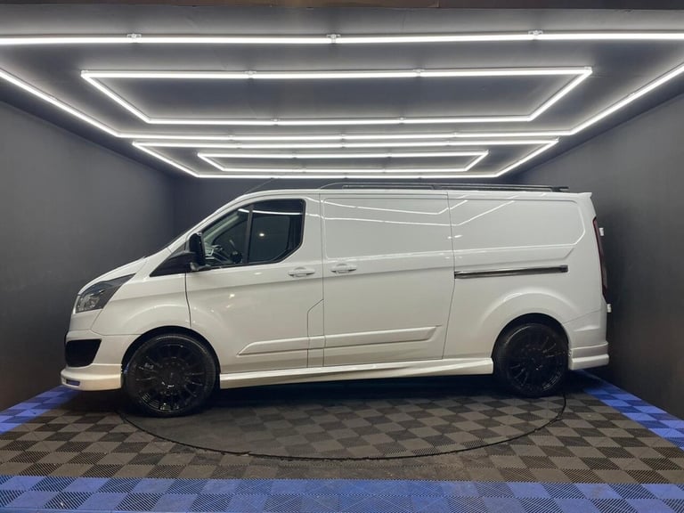 2015 Ford Transit Custom 2.2 TDCi 125ps Low Roof Trend Van PANEL VAN DIESEL Manual