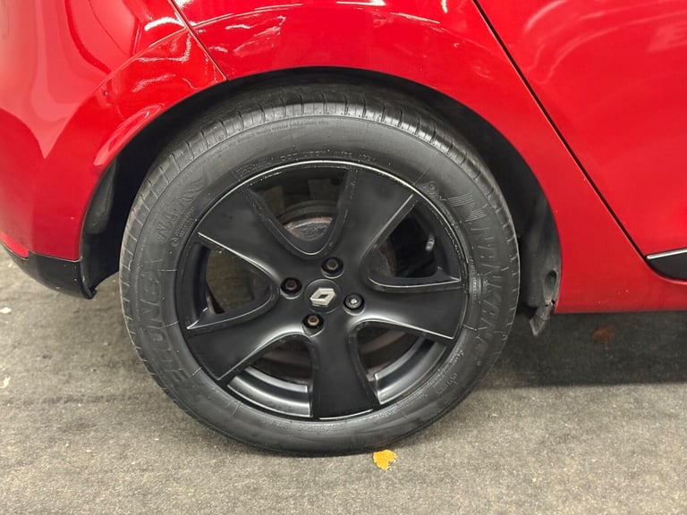 2014 Renault Clio 1.2 16V Dynamique MediaNav 5dr HATCHBACK PETROL Manual