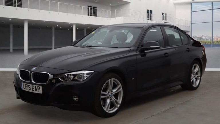 2018 BMW 3 Series 2.0 330e 7.6kWh M Sport Saloon 4dr Petrol Plug-in Hybrid Auto Euro 6 (s/s) Salo...