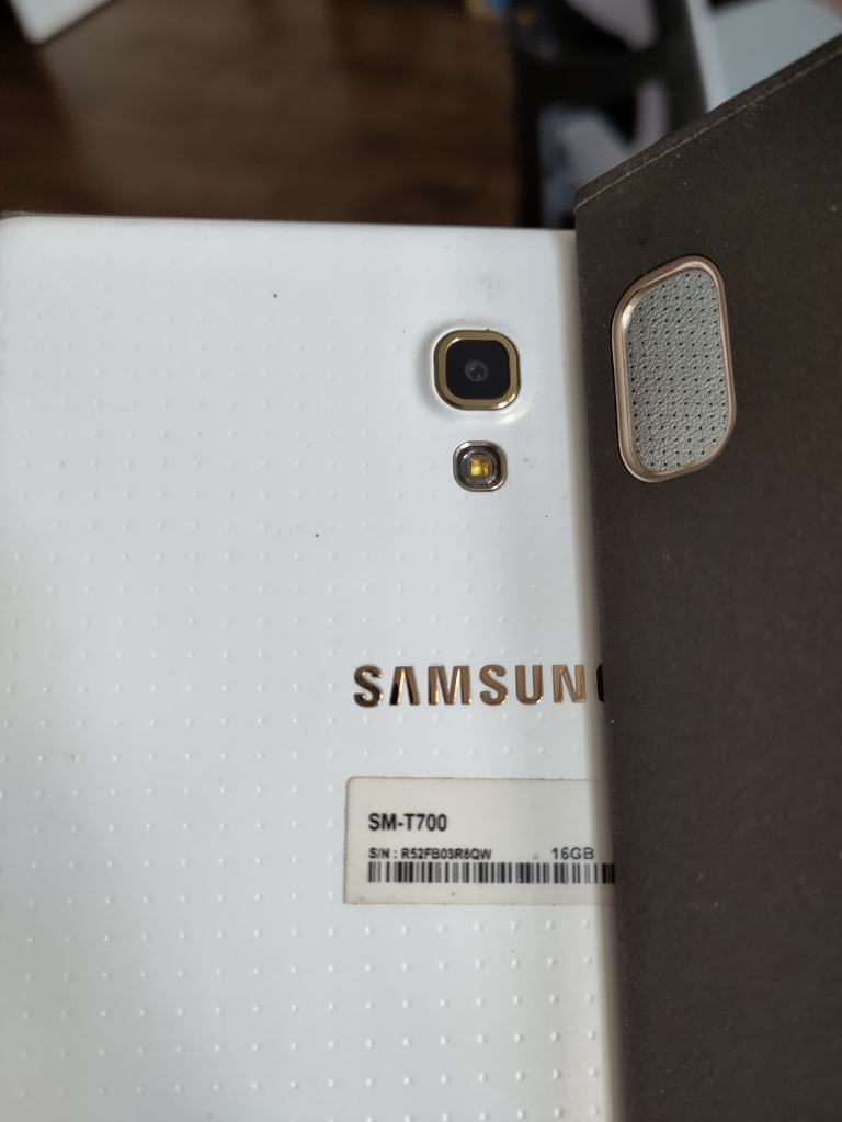 Samsung Galaxy Tab S SM-T700 16GB, Wi-Fi, 8.4 in White