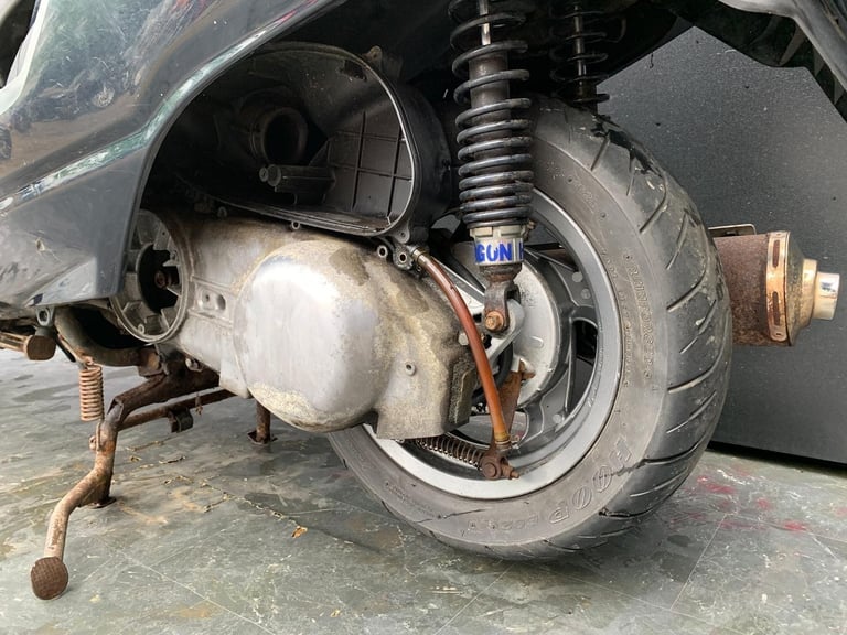 YAMAHA YP 250 MAJESTY PROJECT BIKE HPI CLEAR