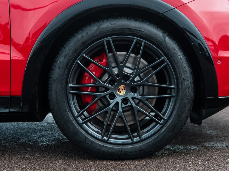 2024 Porsche Cayenne 4.0T V8 GTS SUV 5dr Petrol TiptronicS 4WD Euro 6 (s/s)