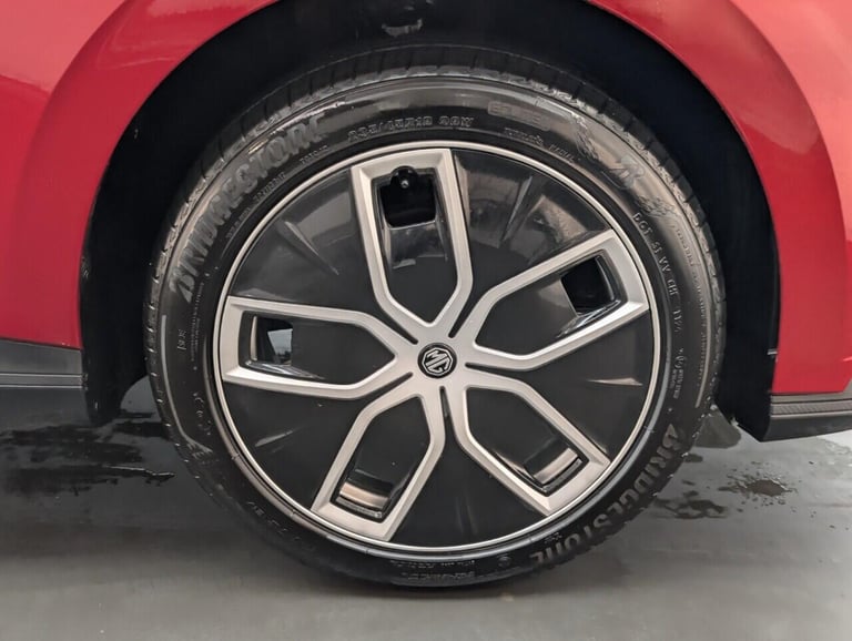 2025 MG MG4 64kWh Trophy Long Range Hatchback 5dr Electric Auto (203 ps) - APPLE CARPLA HATCHBACK...