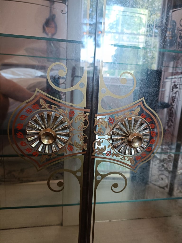Large Antique glass wooden cabinet. Great condition 