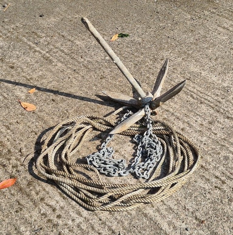 7.5kg Folding Grapnel Anchor - rope/chain.