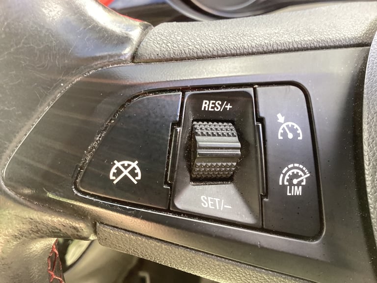 Vauxhall, CORSA,SRI VX LINE  Hatchback, 2016, Manual, 1364 (cc), 3 doors