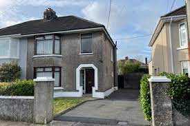ACQUIRING RESIDENTIAL (HMO) OR COMMERCIAL PROPERTY FOR SALE