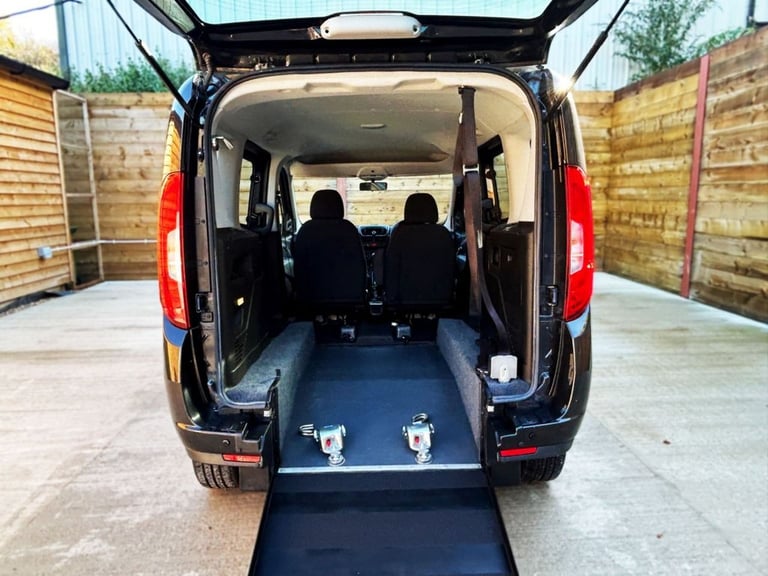 2018 Fiat Doblo 1.6 Multijet 95 Easy 5dr MPV DIESEL Manual