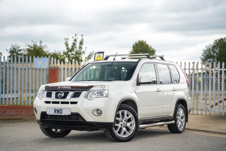 2014 Nissan X-Trail 2.0 dCi n-tec+ 4WD Euro 5 5dr ESTATE Diesel Manual