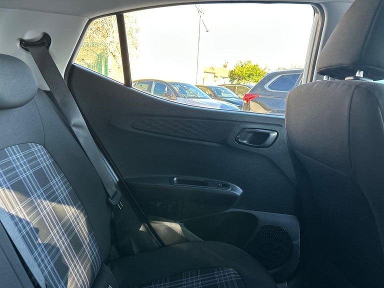 2024 Hyundai i10 1.0 Premium Hatchback 5dr Petrol Auto Euro 6 (s/s) (63 ps) Hatchback PETROL Auto...