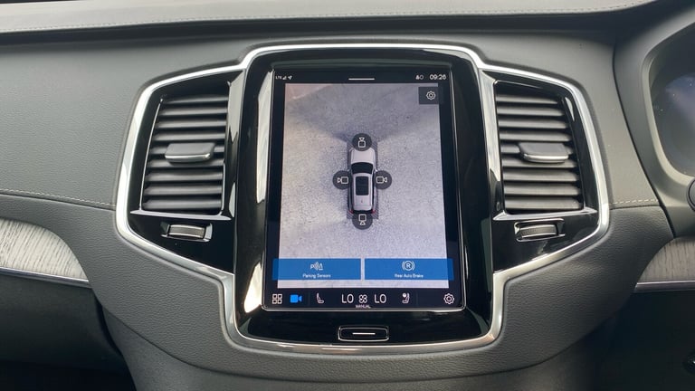 2024 Volvo XC90 2.0 T8 PHEV Ultra Dark 5dr AWD Geartronic Estate Estate Hybrid Automatic