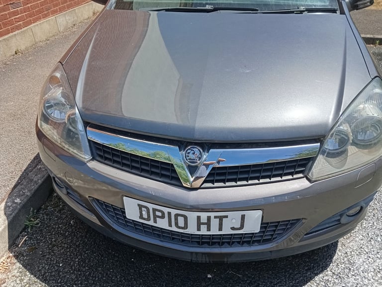 Vauxhall, ASTRA, Hatchback, 2010 .Manual, 1598 (cc), 3 doors . Spares or Repairs. 