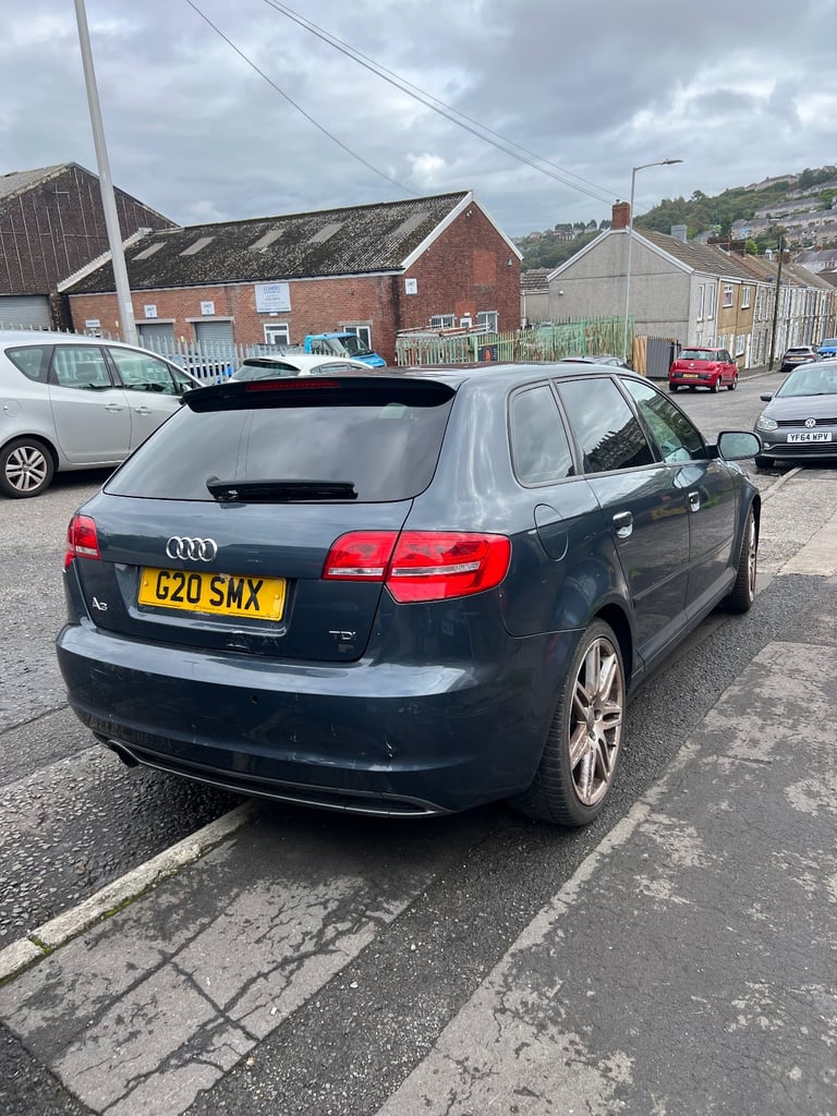 Audi, A3, Hatchback, 2012, Semi-Auto, 1968 (cc), 5 doors