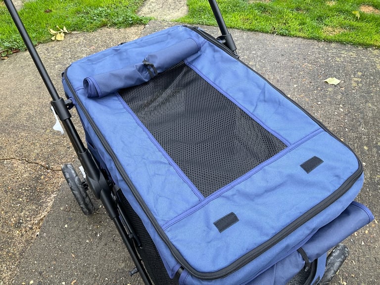 Dog stroller