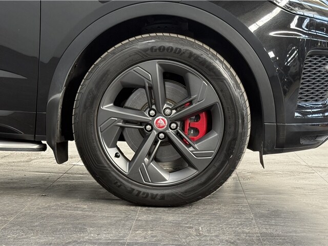 2022 Jaguar E-Pace 2.0 D200 R-Dynamic Black 5dr Auto SUV Diesel Automatic