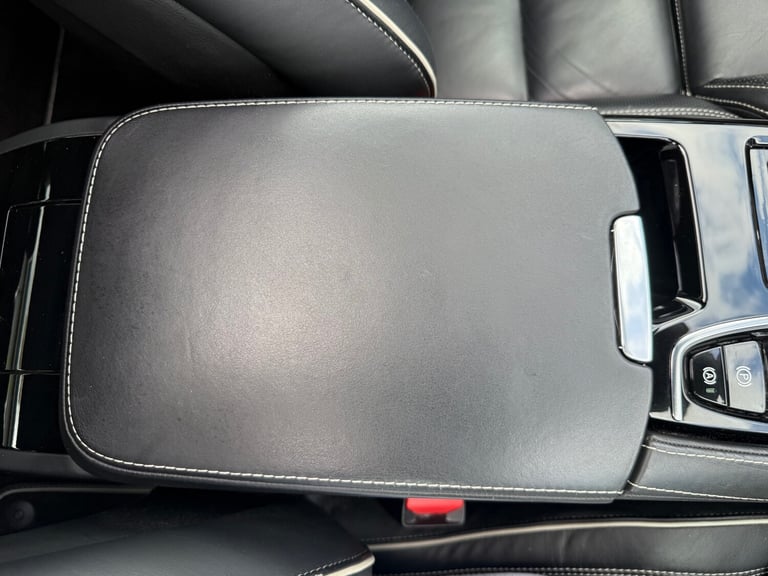 2018 Volvo S90 2.0 T8 Hybrid R DESIGN Pro 4dr AWD Geartronic SALOON Petrol Parallel Phev Automatic