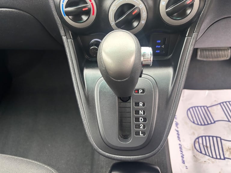 2012 Hyundai i10 1.2 Active 5dr Auto HATCHBACK PETROL Automatic