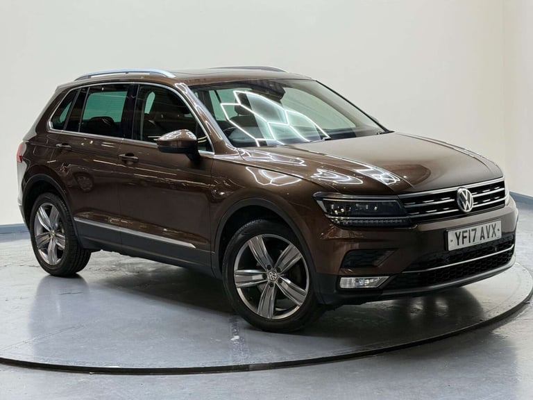 2017 Volkswagen Tiguan 2.0 TDI BlueMotion Tech SEL DSG 4Motion Euro 6 (s/s) 5dr SUV Diesel Automatic