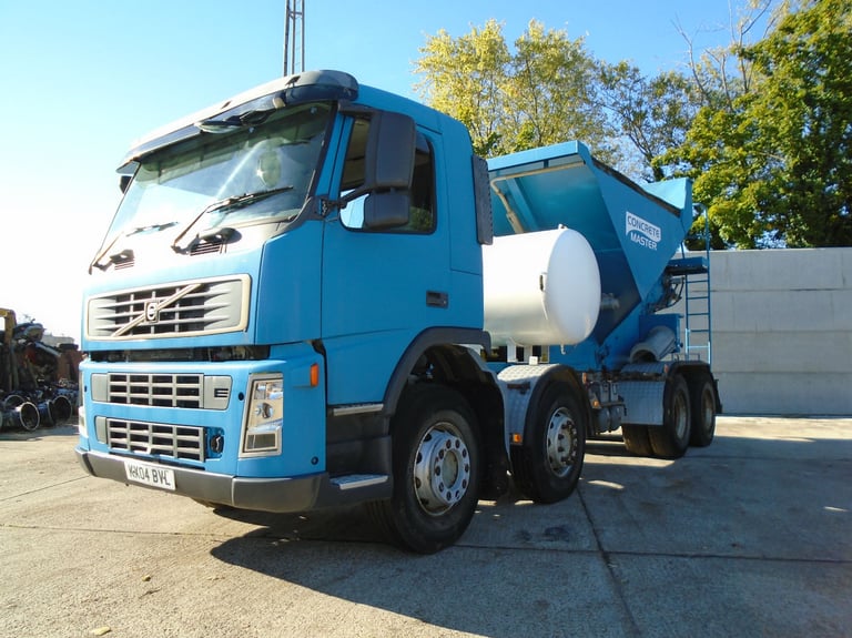 2004 VOLVO FM12 VERSION 2 CONCRETE MIXER