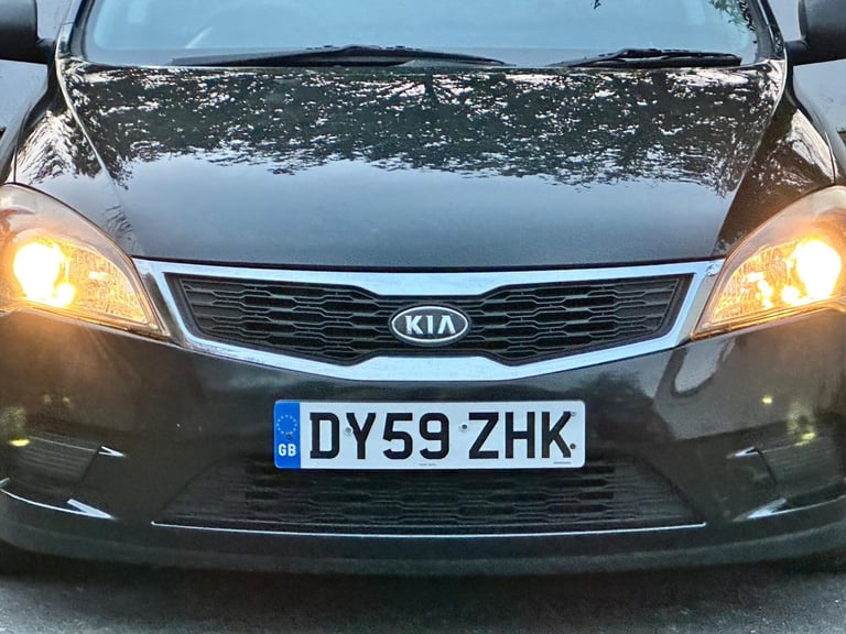 2010 Kia Ceed 1.6 1 Auto Euro 4 5dr HATCHBACK Petrol Automatic