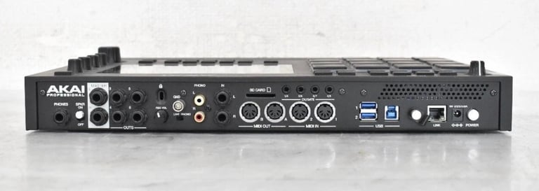 Akai MPC Live 2